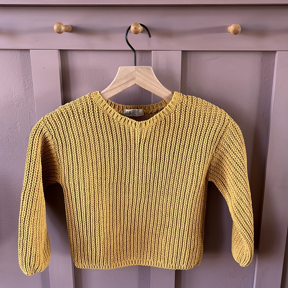 H&M mustard sweater